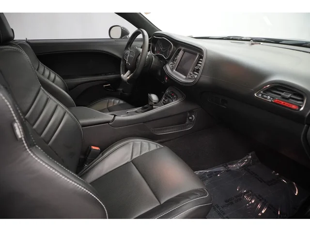 SEMINUEVOS DODGE Challenger a Estados en autogozo