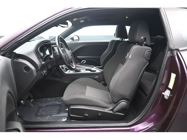 SEMINUEVOS DODGE Challenger a Estados en autogozo