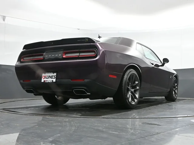 SEMINUEVOS DODGE Challenger a Estados en autogozo
