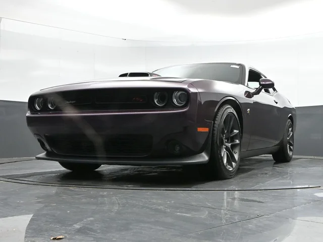 SEMINUEVOS DODGE Challenger a Estados en autogozo