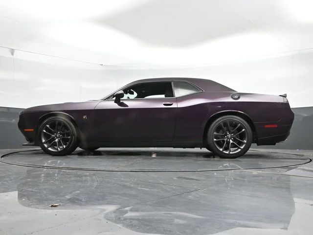 SEMINUEVOS DODGE Challenger a Estados en autogozo
