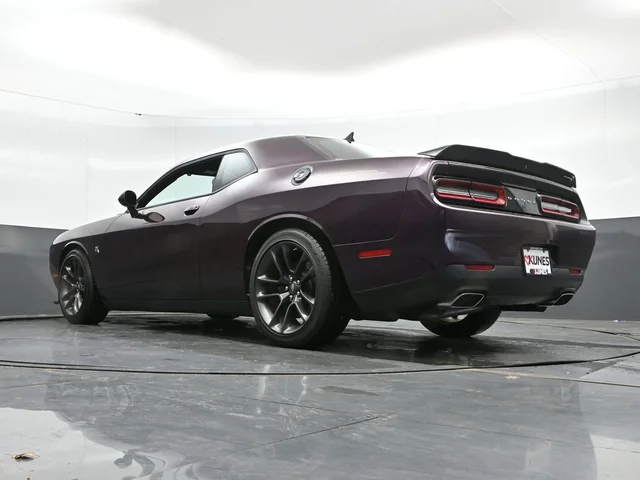 SEMINUEVOS DODGE Challenger a Estados en autogozo