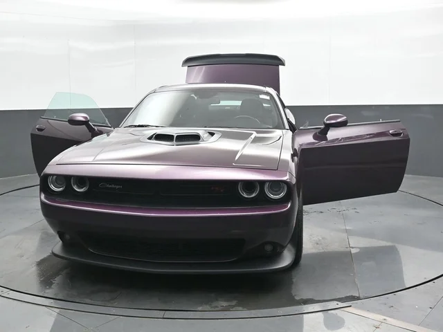 SEMINUEVOS DODGE Challenger a Estados en autogozo