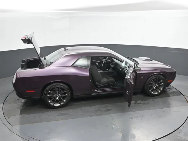 SEMINUEVOS DODGE Challenger a Estados en autogozo