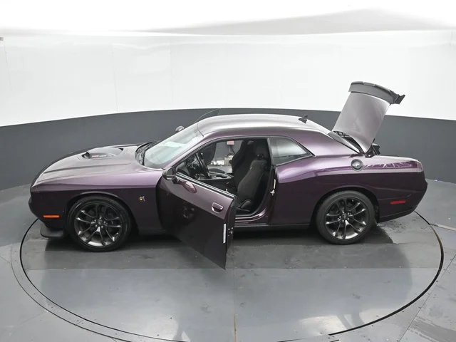 SEMINUEVOS DODGE Challenger a Estados en autogozo