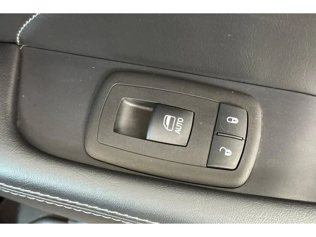 SEMINUEVOS DODGE Challenger at ELK GROVE in Elk Grove Buick GMC