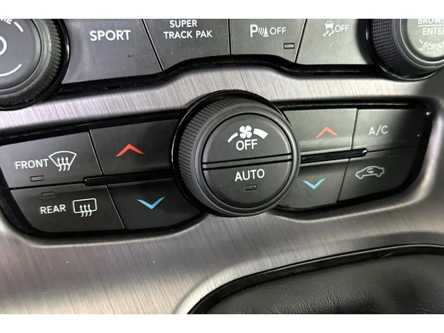 SEMINUEVOS DODGE Challenger at ELK GROVE in Elk Grove Buick GMC