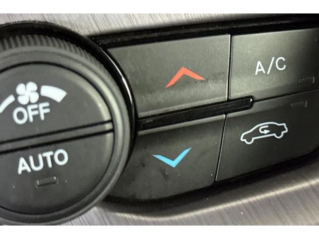 SEMINUEVOS DODGE Challenger at ELK GROVE in Elk Grove Buick GMC