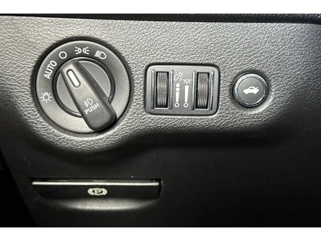 SEMINUEVOS DODGE Challenger at ELK GROVE in Elk Grove Buick GMC