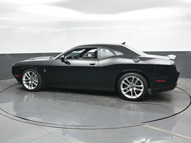 SEMINUEVOS DODGE Challenger a Estados en autogozo