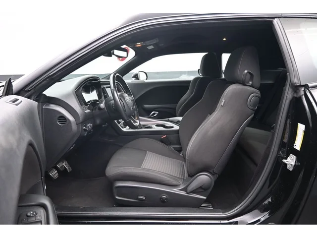 SEMINUEVOS DODGE Challenger a Estados en autogozo