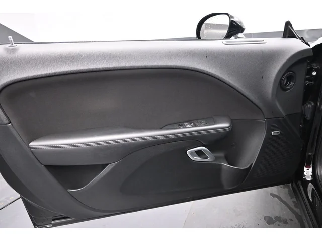 SEMINUEVOS DODGE Challenger a Estados en autogozo