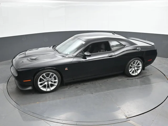 SEMINUEVOS DODGE Challenger a Estados en autogozo