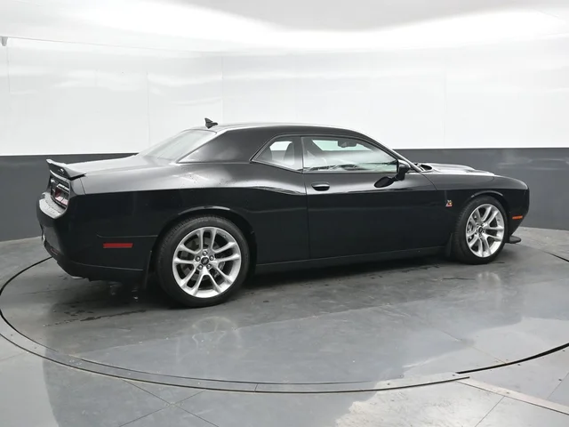 SEMINUEVOS DODGE Challenger a Estados en autogozo