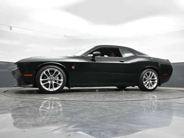 SEMINUEVOS DODGE Challenger a Estados en autogozo