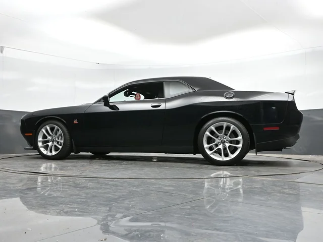 SEMINUEVOS DODGE Challenger a Estados en autogozo