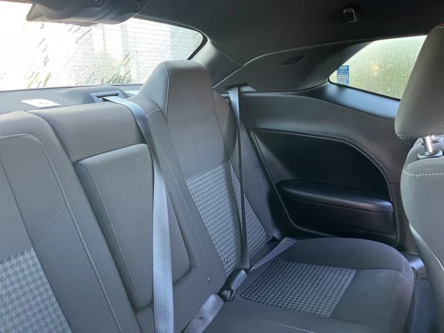 SEMINUEVOS DODGE Challenger a Estados en autogozo