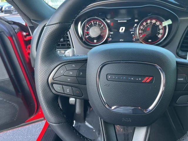 SEMINUEVOS DODGE Challenger a Estados en autogozo