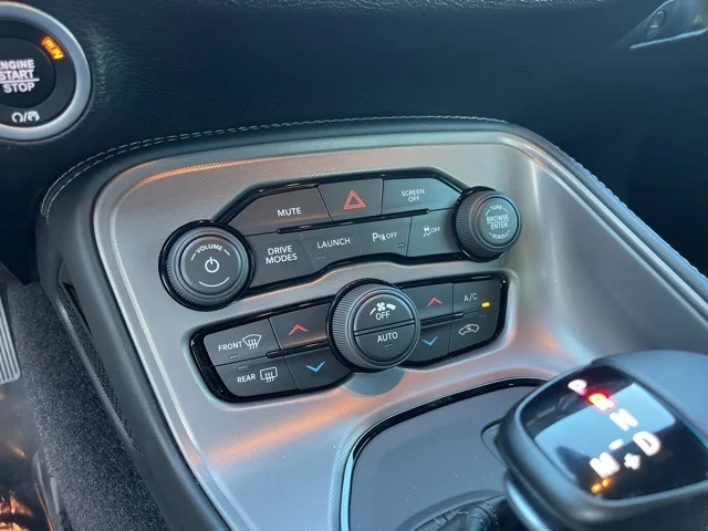 SEMINUEVOS DODGE Challenger a Estados en autogozo