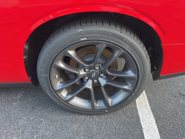 SEMINUEVOS DODGE Challenger a Estados en autogozo