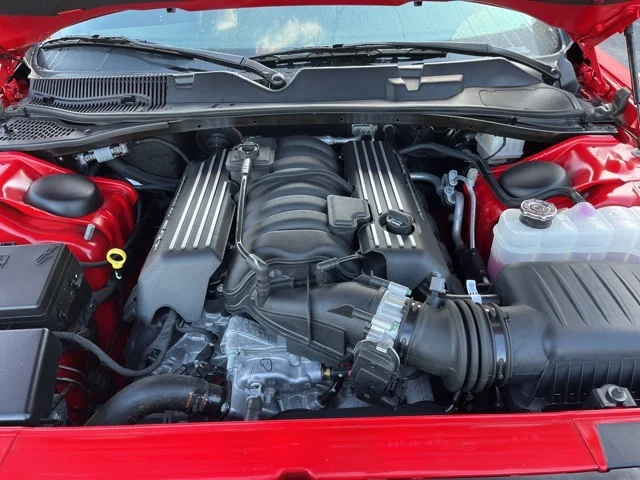 SEMINUEVOS DODGE Challenger a Estados en autogozo