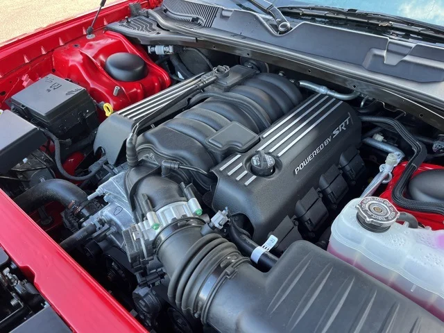SEMINUEVOS DODGE Challenger a Estados en autogozo