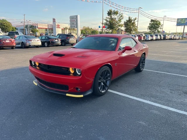 SEMINUEVOS DODGE Challenger a Estados en autogozo