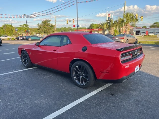 SEMINUEVOS DODGE Challenger a Estados en autogozo