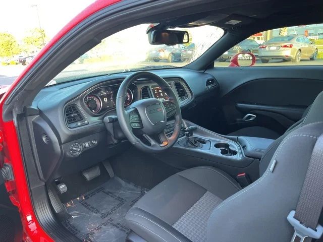 SEMINUEVOS DODGE Challenger a Estados en autogozo