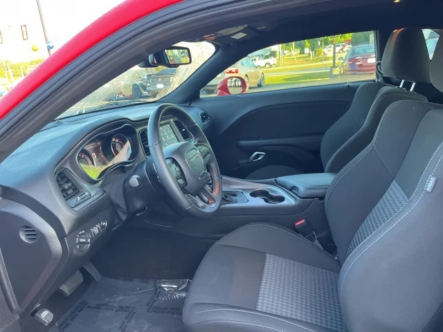 SEMINUEVOS DODGE Challenger a Estados en autogozo