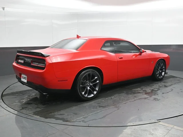 SEMINUEVOS DODGE Challenger a Estados en autogozo