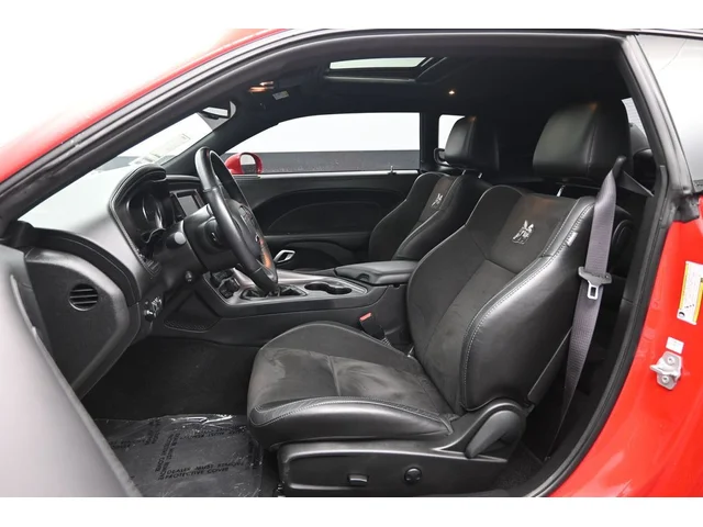 SEMINUEVOS DODGE Challenger a Estados en autogozo