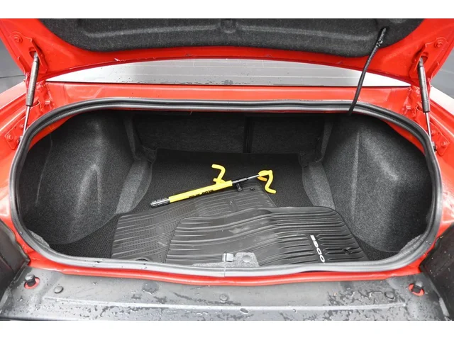 SEMINUEVOS DODGE Challenger a Estados en autogozo