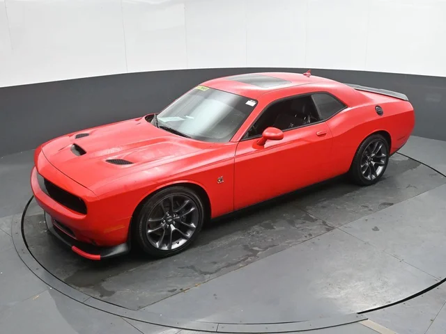 SEMINUEVOS DODGE Challenger a Estados en autogozo