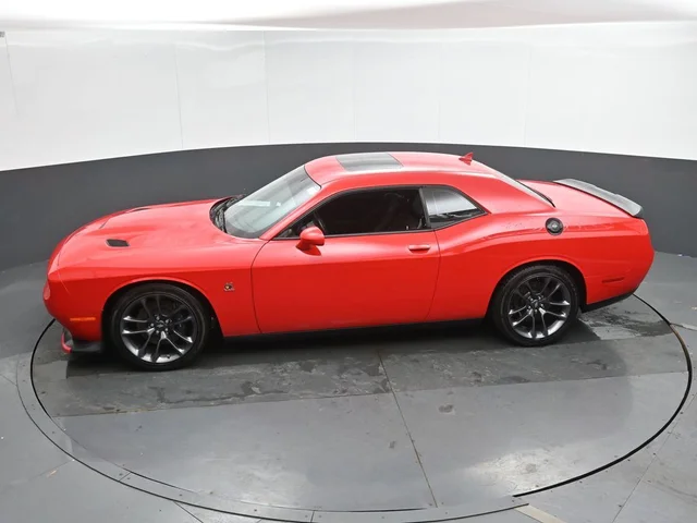 SEMINUEVOS DODGE Challenger a Estados en autogozo
