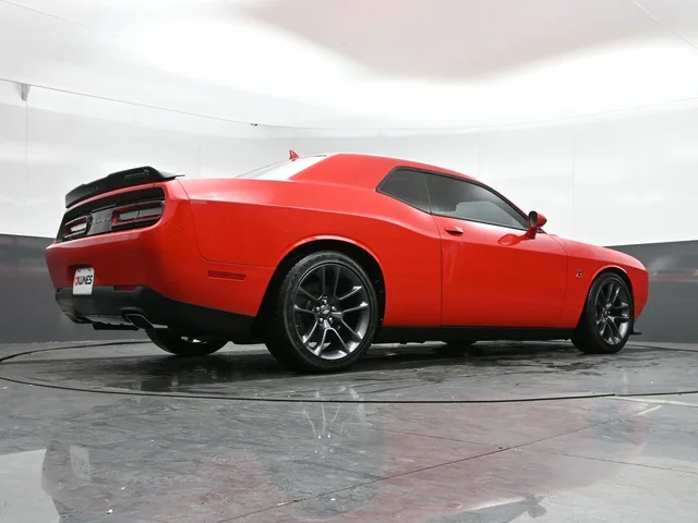 SEMINUEVOS DODGE Challenger a Estados en autogozo