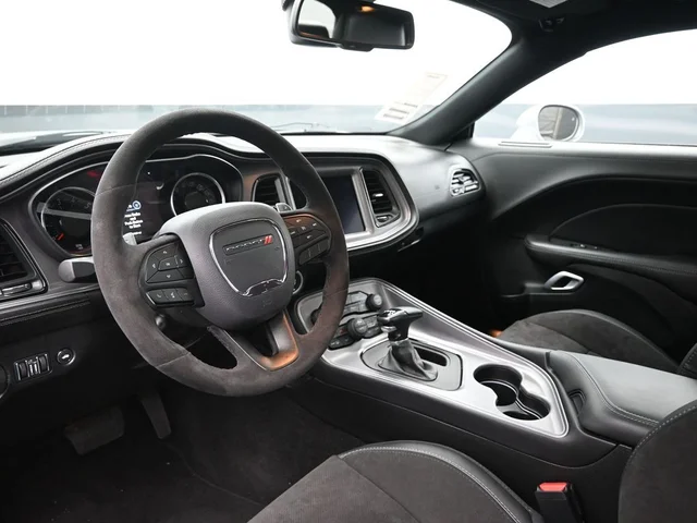 SEMINUEVOS DODGE Challenger a Estados en autogozo