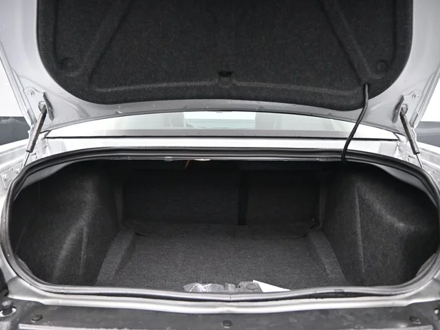 SEMINUEVOS DODGE Challenger a Estados en autogozo