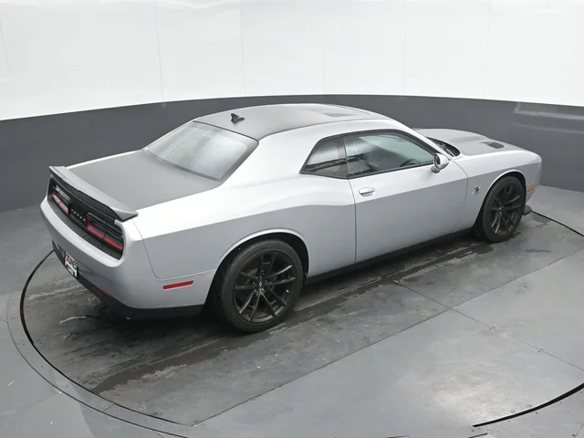 SEMINUEVOS DODGE Challenger a Estados en autogozo