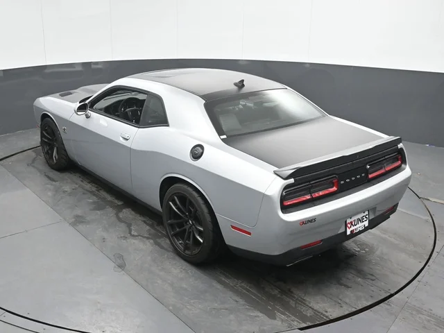 SEMINUEVOS DODGE Challenger a Estados en autogozo