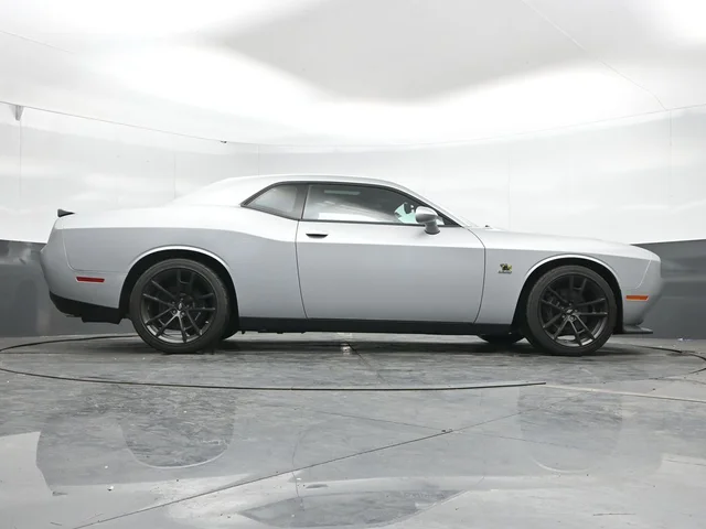 SEMINUEVOS DODGE Challenger a Estados en autogozo
