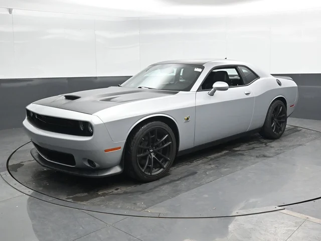 SEMINUEVOS DODGE Challenger a Estados en autogozo
