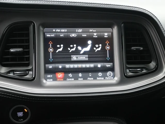 SEMINUEVOS DODGE Challenger a Estados en autogozo