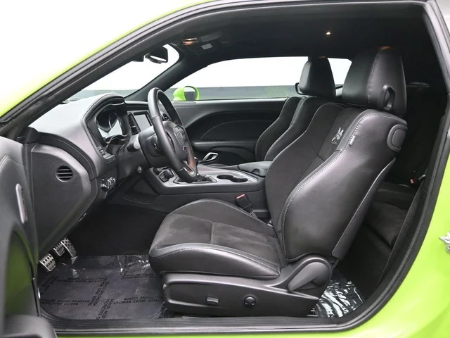 SEMINUEVOS DODGE Challenger a Estados en autogozo