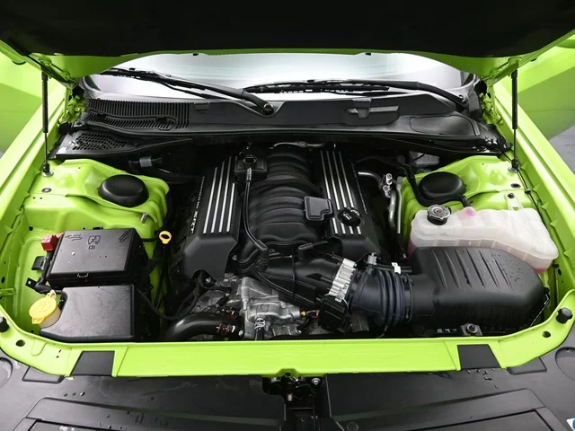 SEMINUEVOS DODGE Challenger a Estados en autogozo