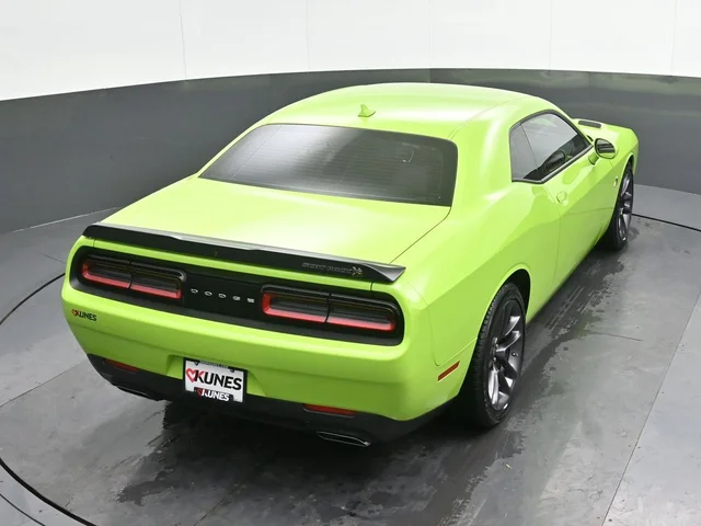 SEMINUEVOS DODGE Challenger a Estados en autogozo