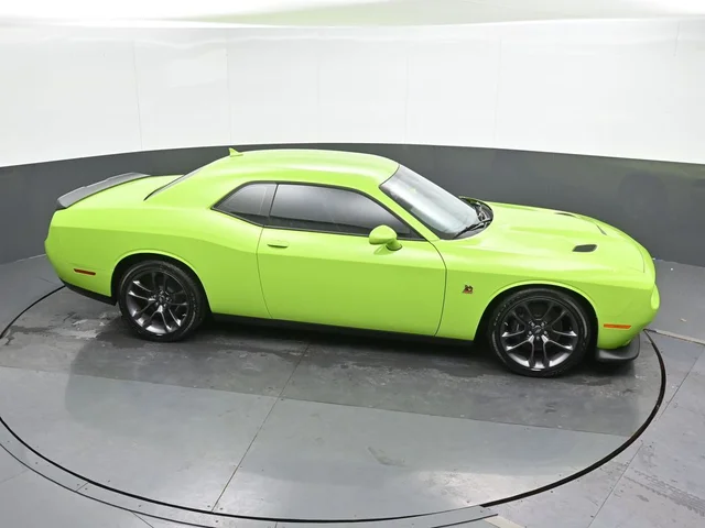 SEMINUEVOS DODGE Challenger a Estados en autogozo