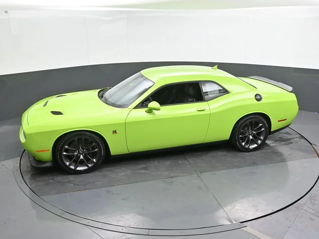 SEMINUEVOS DODGE Challenger a Estados en autogozo