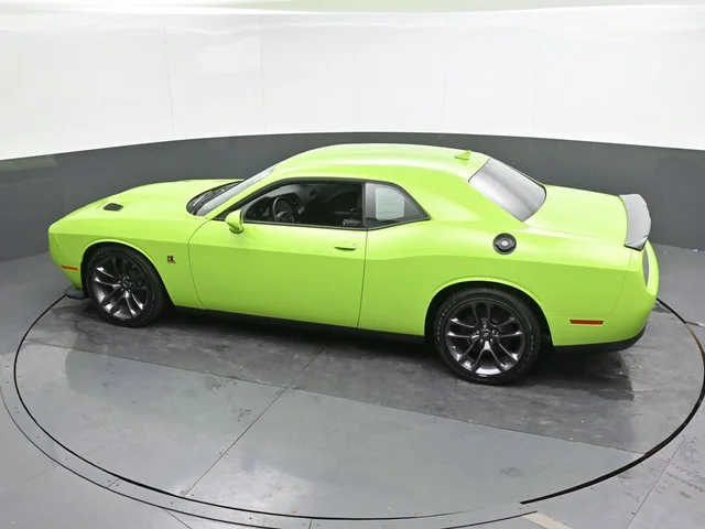 SEMINUEVOS DODGE Challenger a Estados en autogozo