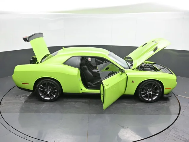 SEMINUEVOS DODGE Challenger a Estados en autogozo